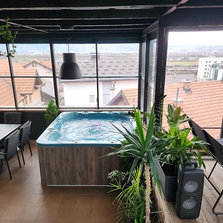 Villa Kolonia Сараево Экстерьер фото